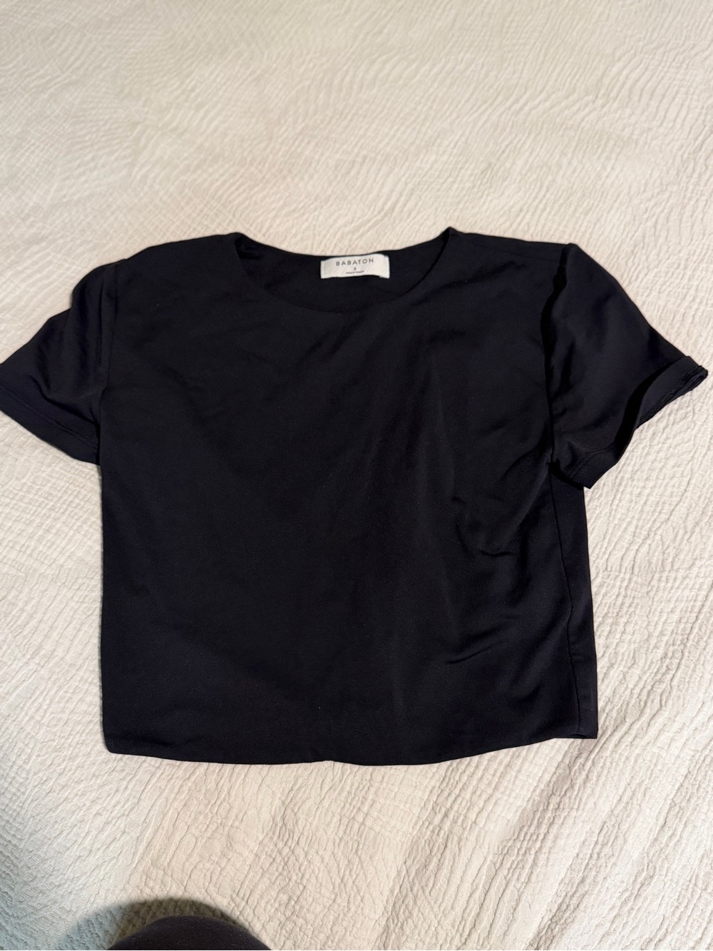 Babaton Black Short Sleeve Crewneck Crop Top